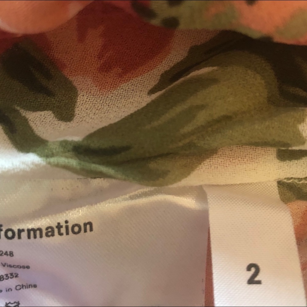 SOLD NWT Reformation Christine Dress in Etienne - Picture 7 of 7